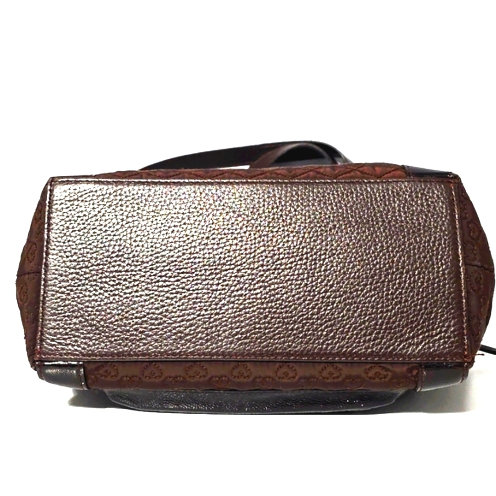 Brighton, Quilted Patent Leather - Picture 9 of 10